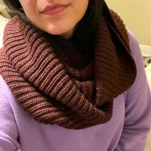 Chunky Knit Infinity Scarf